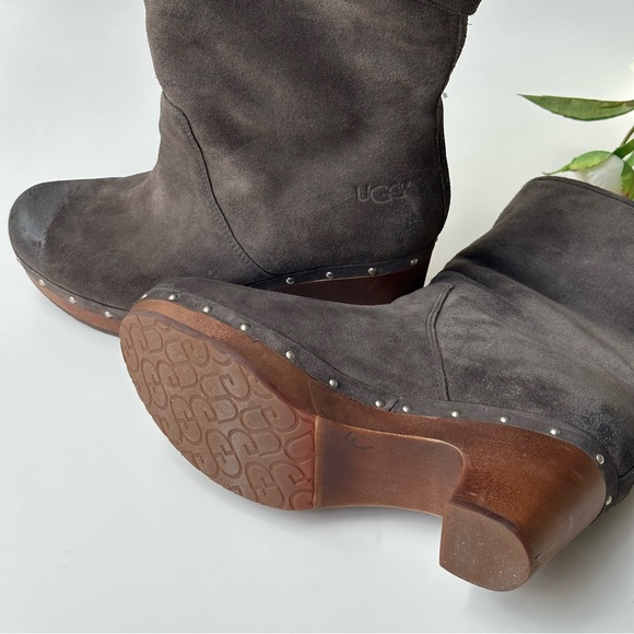 UGG Australia Burnished Suede Lynnea Boots - Picture 6 of 9